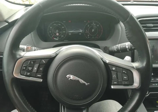Nissan Qashqai cena 125000 przebieg: 89000, rok produkcji 2018 z Trzebinia małe 16